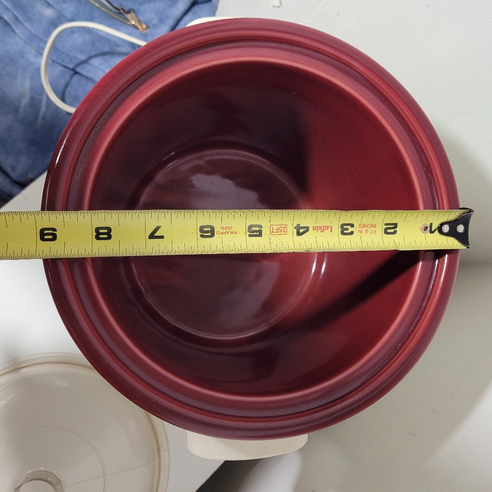 Cream Cookware Slow Cooker with Temperature Control - Picture 7 of 9